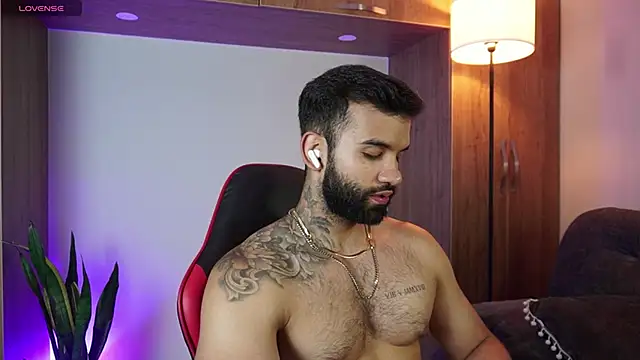 MarkHazze online show from November 2025 10:53:01 PM