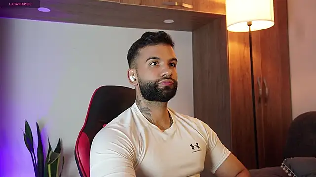 MarkHazze online show from November 2025 10:57:02 PM