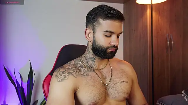 MarkHazze online show from November 2025 09:51:01 PM