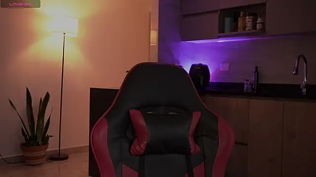 MarkHazze online show from February 2026 11:44:02 PM