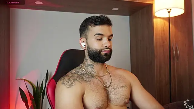 MarkHazze online show from November 2025 10:26:02 PM