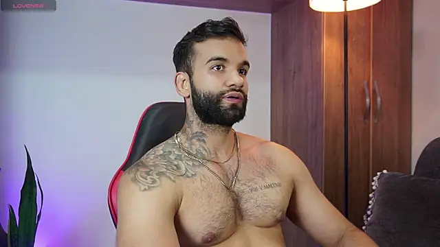 MarkHazze online show from November 2025 11:03:01 PM