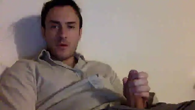 Snapshot of mainnrd chatting on January 2025 04:30:02 AM mainnrd online show from January 2025 04:30:02 AM