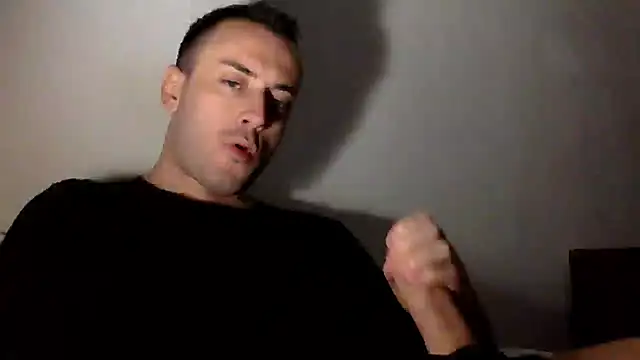 Snapshot of mainnrd chatting on October 2025 10:44:01 PM mainnrd online show from October 2025 10:44:01 PM