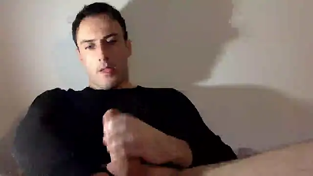 Snapshot of mainnrd chatting on March 2025 12:06:01 PM mainnrd online show from March 2025 12:06:01 PM