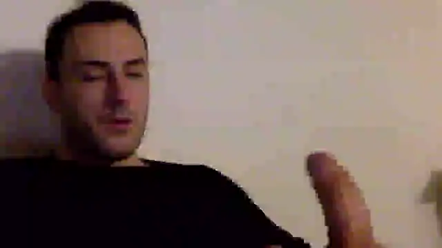 Snapshot of mainnrd chatting on January 2025 06:32:02 PM mainnrd online show from January 2025 06:32:02 PM