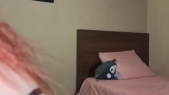 Snapshot of Ivanna_Diamon chatting on November 2025 02:23:02 AM Ivanna Diamon online show from November 2025 02:23:02 AM