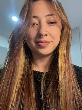 Snapshot of Sofii_gold chatting on December 2024 03:28:02 AM Sofii gold online show from December 2024 03:28:02 AM