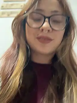 Snapshot of Sofii_gold chatting on March 2025 11:05:01 PM Sofii gold online show from March 2025 11:05:01 PM