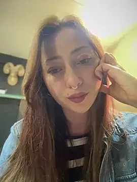 Snapshot of Sofii_gold chatting on February 2025 11:58:02 PM Sofii gold online show from February 2025 11:58:02 PM