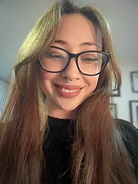 Snapshot of Sofii_gold chatting on February 2025 10:53:01 PM Sofii gold online show from February 2025 10:53:01 PM