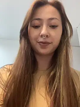 Snapshot of Sofii_gold chatting on January 2025 12:19:02 AM Sofii gold online show from January 2025 12:19:02 AM