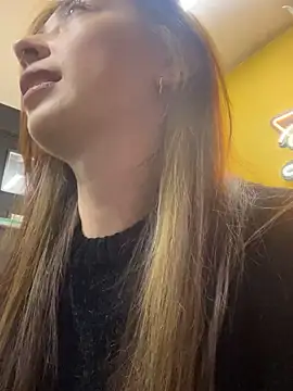 Snapshot of Sofii_gold chatting on December 2024 12:12:01 AM Sofii gold online show from December 2024 12:12:01 AM