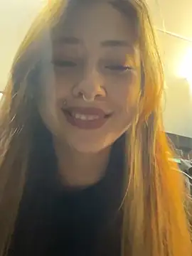 Snapshot of Sofii_gold chatting on January 2025 09:30:02 PM Sofii gold online show from January 2025 09:30:02 PM