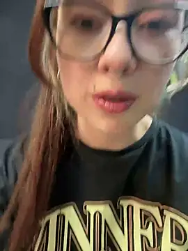 Snapshot of Sofii_gold chatting on February 2025 01:41:02 AM Sofii gold online show from February 2025 01:41:02 AM