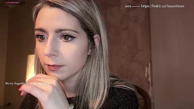 Lisaonthemoon online show from March 2026 08:54:01 PM