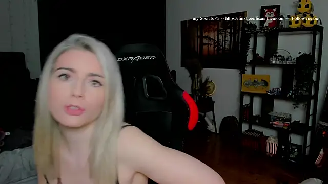 Lisaonthemoon online show from February 2026 07:36:01 PM