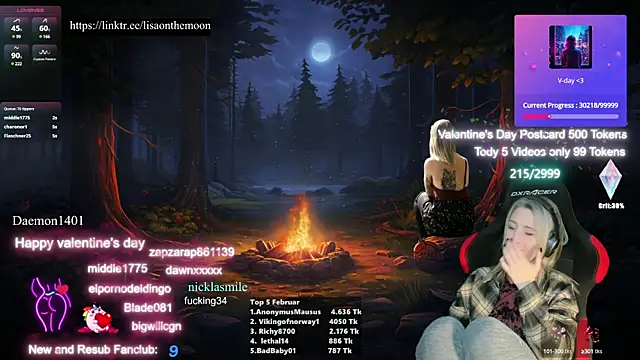 Snapshot of Lisaonthemoon chatting on February 2025 04:53:02 PM Lisaonthemoon online show from February 2025 04:53:02 PM
