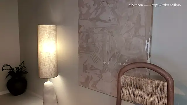 Lisaonthemoon online show from June 2026 06:47:02 PM