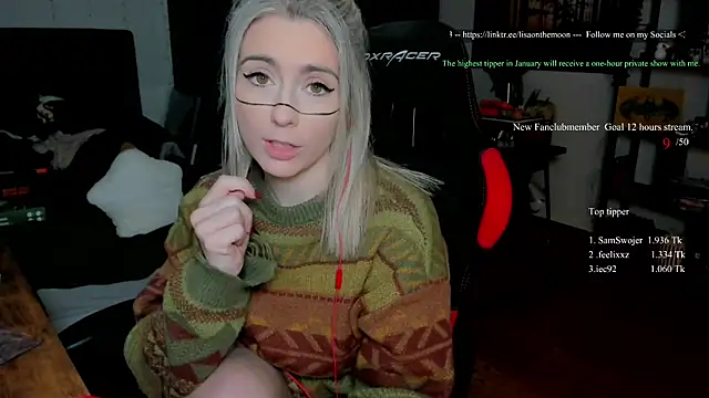 Lisaonthemoon online show from January 2026 09:44:02 PM