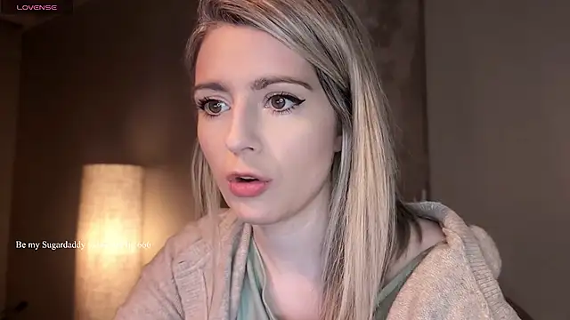 Lisaonthemoon online show from March 2026 07:48:01 PM