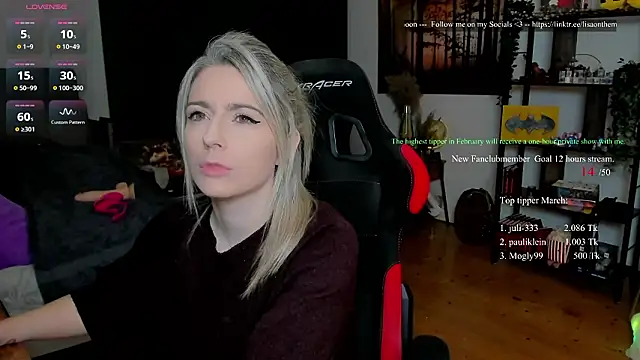 Lisaonthemoon online show from March 2026 05:19:01 PM