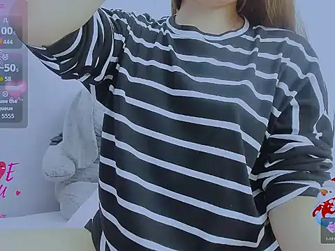 Linh diudang online show from December 2025 02:27:01 AM