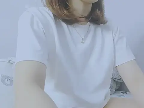 Linh diudang online show from September 2025 02:03:02 AM