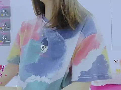 Linh diudang online show from November 2025 02:50:01 PM