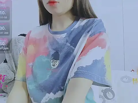 Linh diudang online show from November 2025 02:49:01 AM