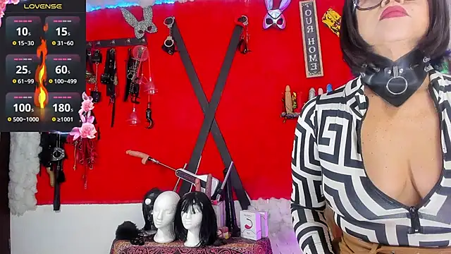 jena derboo online show from October 2025 10:28:01 AM