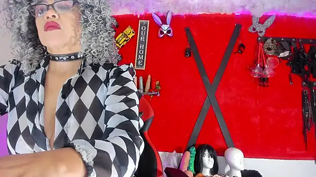 jena derboo online show from March 2026 10:25:02 AM