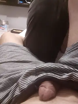 dredre1069 online show from February 2026 03:37:01 AM