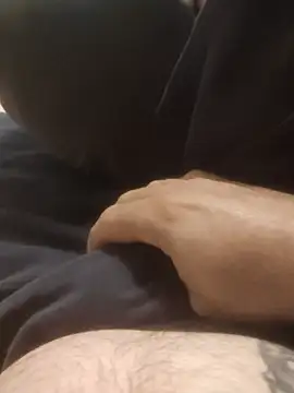 dredre1069 online show from November 2025 01:59:02 AM