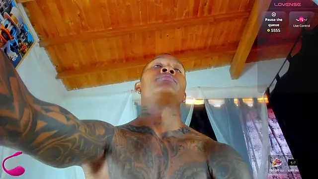 esteveen ortegas  online show from October 2025 05:21:01 PM