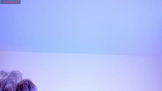 alicee smithh1 online show from December 2025 05:23:02 PM