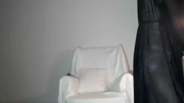 Lily 0000 online show from February 2025 06:01:02 PM