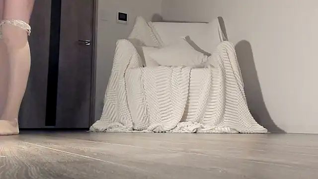 Lily 0000 online show from January 2026 02:24:02 PM