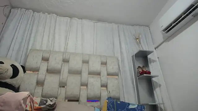 KEYRA-MILLER- online show from February 2026 01:48:02 AM