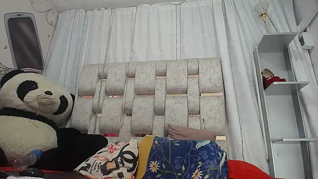 KEYRA-MILLER- online show from March 2026 01:38:01 AM