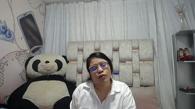 KEYRA-MILLER- online show from February 2026 02:54:02 AM