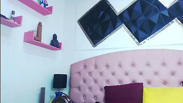 andrea safeira doll online show from October 2025 11:19:02 PM