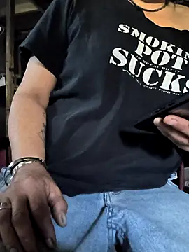 Snapshot of TexaSMESS_37 chatting on February 2026 04:38:01 PM TexaSMESS 37 online show from February 2026 04:38:01 PM