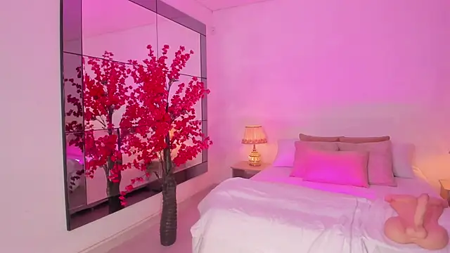 Leah Grey online show from April 2026 11:27:01 AM