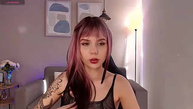 MirandaShaw online show from September 2025 08:46:02 PM