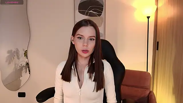 MirandaShaw online show from April 2026 01:02:02 AM