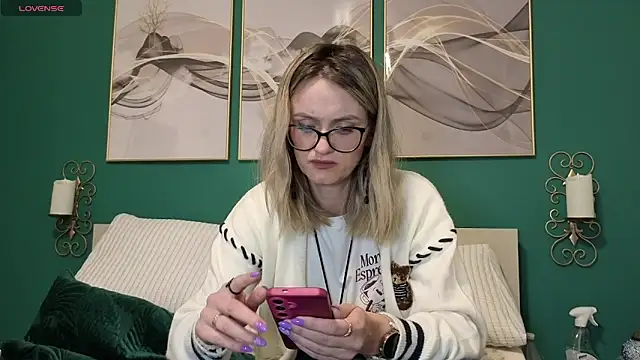 Snapshot of hotjessyca chatting on May 2026 07:30:01 PM hotjessyca online show from May 2026 07:30:01 PM