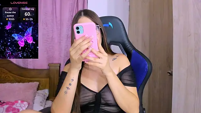 ParisShayk online show from September 2025 06:04:02 PM