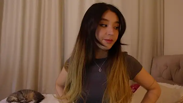 Sarasuo1 online show from January 2025 05:01:01 AM