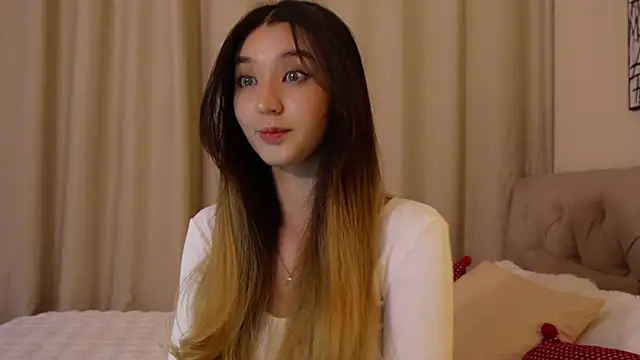 Sarasuo1 online show from January 2025 12:19:02 PM